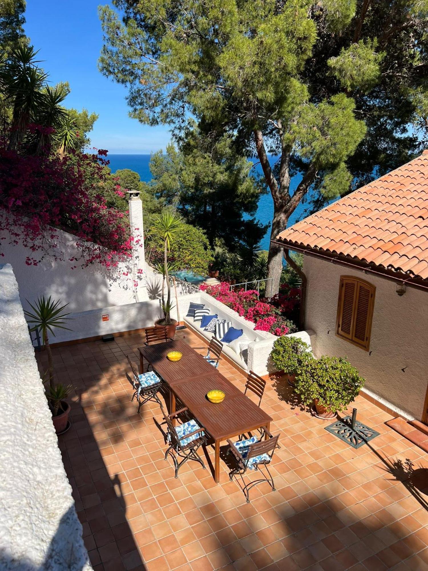 Villa Nsm Carlotta & Guarda Che Mare Con Piscine Vista Mare *