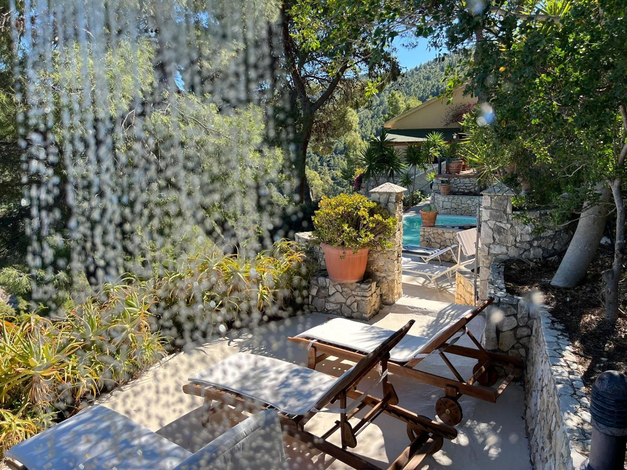 Nsm Carlotta & Guarda Che Mare Con Piscine Vista Mare Villa Pugnochiuso